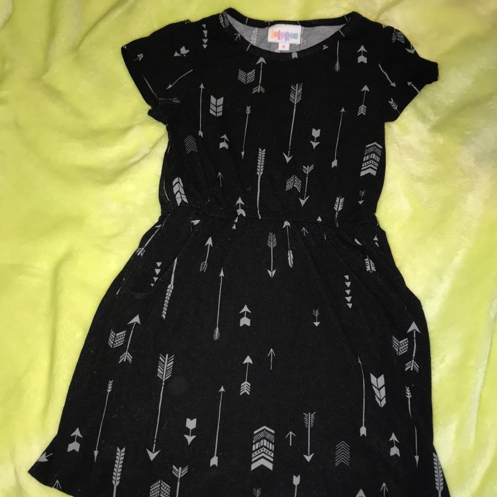 LulaRoe girls dress size 6